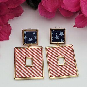 Vintage Patriotic USA Drop Earrings 2 in Gold-Tone Rectangle RED WHITE AND BLUE
